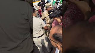 KDA Members detained by Delhi Police Delhi Chalo Path Yatra Leh to Delhi [upl. by Yrrehc]