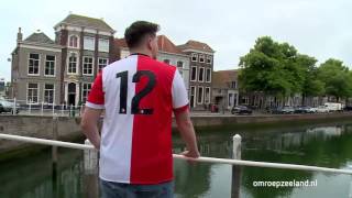 Eerste nieuwe Feyenoordshirt uitgedeeld in Zierikzee [upl. by Napra]