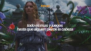 Taylor Swift   Wonderland Taylors Version  Letra en Español [upl. by Nemaj]