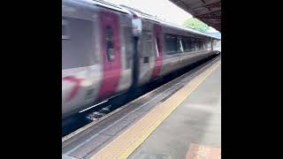 Cross Country Train Passing Through Teignmouth Fast [upl. by Boylan]