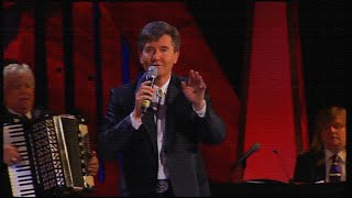 Daniel ODonnell  Mothers Birthday Song Live at The Ryman Auditorium Nashville [upl. by Atoel]