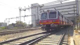 25 Kv Retrofitted EMU entering Vashi railway station platform 1 [upl. by Heber515]