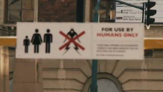 District 9  Nuovo Trailer italiano in HD [upl. by Ert687]