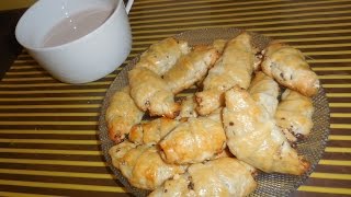 Minis croissants aux deux chocolats et amandes [upl. by Odawa]