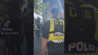 quotUt ur Sverigequot – Islamkritisk demonstration i Stockholm [upl. by Feenah]