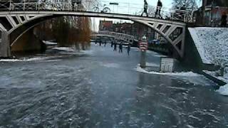 Schaatsen in Dokkum  Elfstedentocht [upl. by Novel]