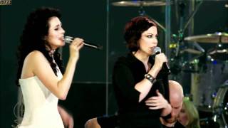 Within Temptation feat Anneke Van Giersbergen  Somewhere Live HD [upl. by Hafler746]