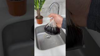 İhtiyacın Olan Sadece bir Poşet Hayat Hileleri shorts home cleaning tips [upl. by Vanhomrigh311]