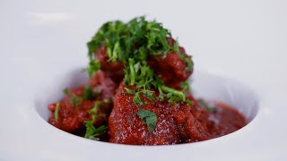 Spicy Chicken Vindaloo  चिकन विंडालू  How To Make Chicken Curry By Amrita  Special Goan Recipe [upl. by Cecilla]