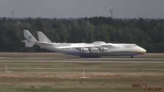 Antonov An225 quotMriyaquot UR82060 Arrives at IAH [upl. by Idoc77]