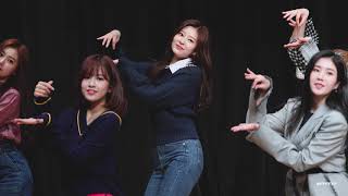 181118 아이즈원 라비앙로즈 김민주 직캠  IZONE fansign event La Vie En Rose fancam [upl. by Atiuqa619]