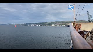 Going Down the Water on the Paddle Steamer Waverley [upl. by Som]