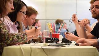 3D Printing Pen Artist Grace Du Prez Hosts Workshop using 3Doodler [upl. by Earahs940]