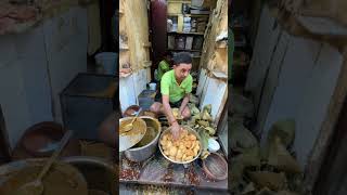 Famous changani kachori favourite food of Kolkata food shortvideo [upl. by Enohpets]