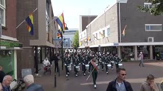 DVS Katwijk door winkelstraat Vlaardingen tijdens streetparade [upl. by Gombosi308]