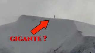 Gigante Nephilim Visto en una Montaña en Canadá [upl. by Attenal]