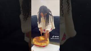 Ethiopian celebirity 👉birkti shimeles  አዲስ ዓመት አከባበር 🌻🌻🌻 [upl. by Eoz486]