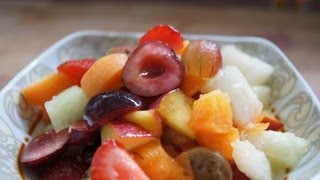 einfacher saisonaler Obstsalat  Rezept und Anleitung [upl. by Iaras]