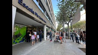 Retrobaments i il·lusió protagonitzen el primer dia d’escola a Mataró [upl. by Gnuj]