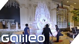 Indonesien Die größten Hochzeitstorten der Welt  Galileo  ProSieben [upl. by Nodnerb]