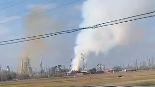 Explosion reported at Marathon refinery in Garyville La [upl. by Beitch]