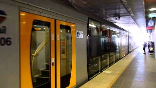 シドニー鉄道ファン Sydney Cityrail Chatswood Station H set H3 Oscar Train 720p HD [upl. by Hayyikaz]