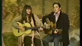 MELANIE amp JOHNNY CASH Silver Threads 69 [upl. by Morrie]