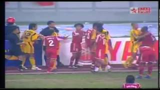 AFF Tiger Cup 2004 Malaysia 1 4 INDONESIA SEMIFINALS [upl. by Dorcia787]