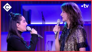 Le Live  Valérie Lemercier et Victoria Sio “Je sais pas”  C à Vous  05112021 [upl. by Aaberg]