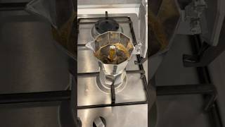 Italians make coffee in the moka pot mokapot mokapotcoffee bialetti coffeecoffee italia ASMR [upl. by Ylak]