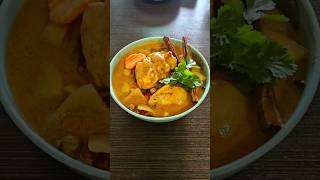 Chicken massaman curry thailand food foodie thaifood dinner curry massamancurry [upl. by Assil304]