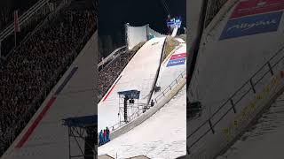 Andreas Wellinger 1 Durchgang Vierschanzentournee Oberstdorf 2023 [upl. by Ikcin216]