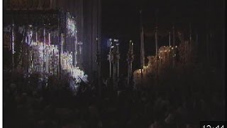 El encuentro de las dos Esperanzas en la Catedral de Sevilla  Semana Santa en Andalucía [upl. by Ping]