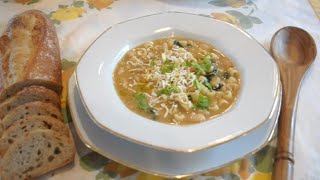 Minestra di Pasta e Fagioli  Ricetta Facile [upl. by Andromada]