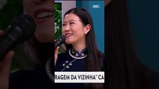 A quotGaragem da Vizinhaquot cantada em chinês 😂 [upl. by Nita]