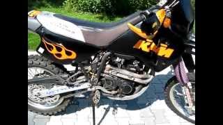 KTM LC4 620 Motor starten ankicken anwerfen Kickstart How to start up a KTM LC 4 [upl. by Ahsyt501]