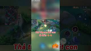 Thả thg raz bắt con tà thần 🤣🤣 shorts lienquanmobile liênquânmobile lienquan liênquân [upl. by Darrell]