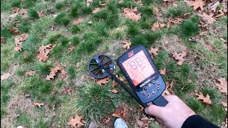 Minelab Equinox 900 vs Minelab Manticore Depth Test [upl. by Ainirtak280]