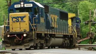 CSX Engines 8666 amp 434 Rescue Broken Down 8129 [upl. by Ihpen]