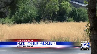 Residents fear fire risk from overgrown grass in Central Point [upl. by Pestana749]