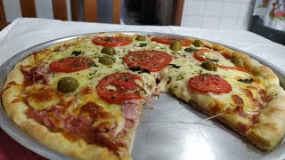 Pizza de presunto e mussarelasuper fácil e deliciosa [upl. by Ahsoyem]