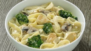 Chicken Alfredo with Broccoli and Mushrooms  Chicken Alfredo Recipe [upl. by Llednohs921]