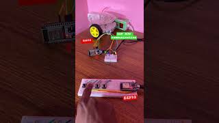 Controlling 4 LEDs with ESP32 using ESP NOW protocol shorts electronicsstuff [upl. by Chanda]