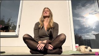 Easy yoga every day  15 minutes with MarlingYoga  Day 1735 [upl. by Wesla350]