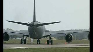 KC135 Stratotankers amp RC135U quotCombat Sentquot at RAF Mildenhall 14102011 [upl. by Oinotnanauj]