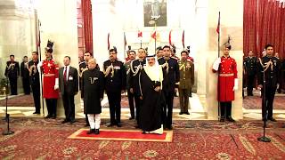 King Hamad Bin Isa AlKhalifa of Kingdom of Bahrain called on President Mukherjee [upl. by Engedi189]