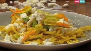 Tagliolini con scampi e fiori di zucca  Cucina con Ale ricette [upl. by Alaj]