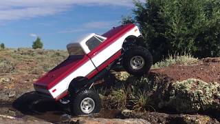 Vaterra Ascender K10  Custom 72 Chevy Pickup  110 scale rc crawler [upl. by Padriac379]