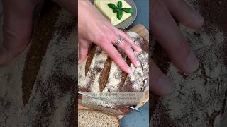 Low carb Joghurtbrot Rezept mit gigantisch guten Nährwerten So einfach backst du Eiweißbrot 🍞 [upl. by Trab]