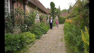 UN MAGNIFIQUE VILLAGE JARDIN À DÉCOUVRIR DANS LOISE [upl. by Innob]